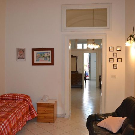 Casa In Centro A Giarre Βίλα Εξωτερικό φωτογραφία
